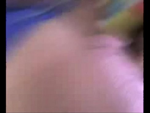 Se deja coger por sus amigos