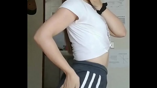 Karlitacami sexy perreo en Instagram