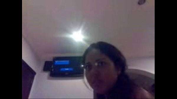 😂Chilena Caliente dando una buena chupada😂