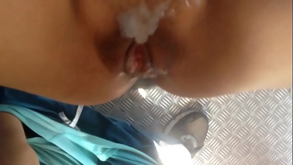 A mi puta chilena Arica le gusta culiar en la micro