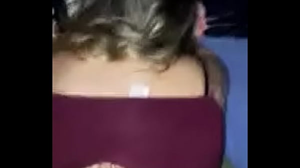 Dandole bien rico y como mas le gusta a mi profesora de básica (CHILE)