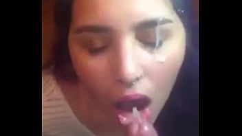jovencita latina quiere mecos