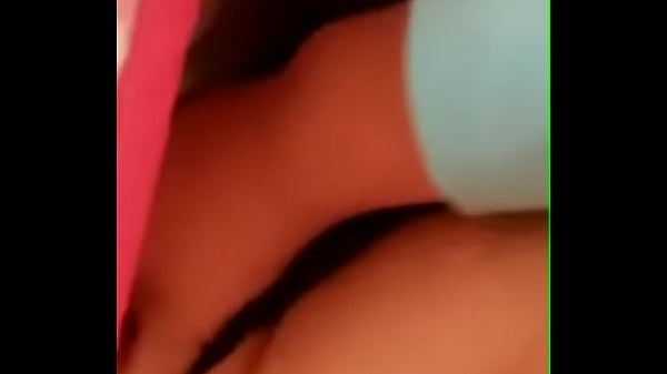 Jovencita masturbándose, chilena de Maipú